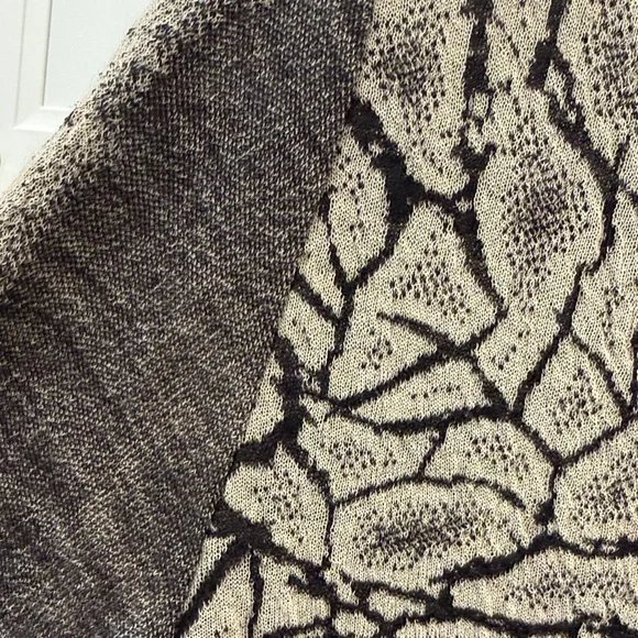 She’s so Cozy Textured Crewneck Sweater Dress - Black/Taupe - Picture 5 of 12